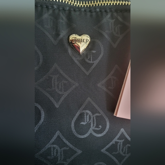 Juicy Couture Black Tote with Bag Charm Zipper Pouch And Gold Accents NWT - Picture 4 of 8
